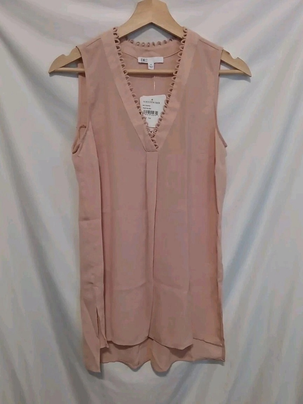 Daniel Rainn Blush Pink Sleeveless V-Neck Tunic